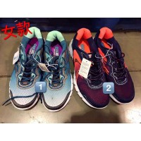 Fila透气轻质减震橡胶底运动跑步鞋（女鞋）